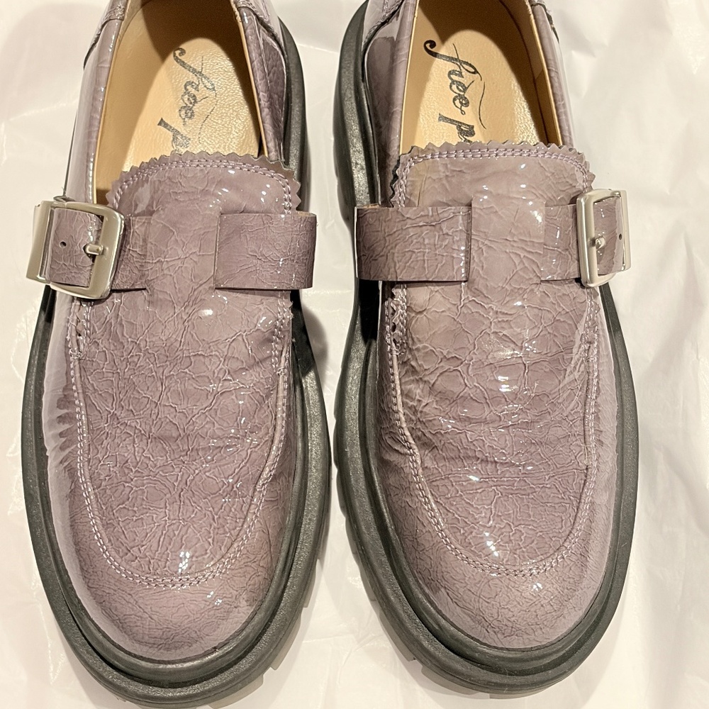 Free People Women's Mackenzie MJ Loafers in Frosted Fig NWOT Size EU 37/US 6.5-7